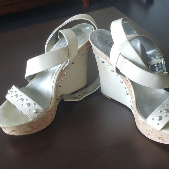 Guess wedge platform ankle beige sandals - Picture 6 of 6
